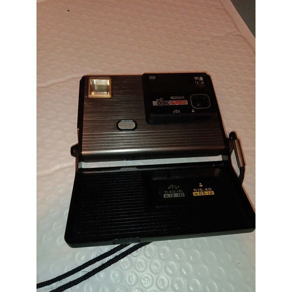 VINTAGE KODAK 6100 DISC FILM CAMERA